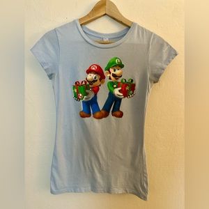 Limited Edition Nintendo Holiday T-shirt Women’s Small